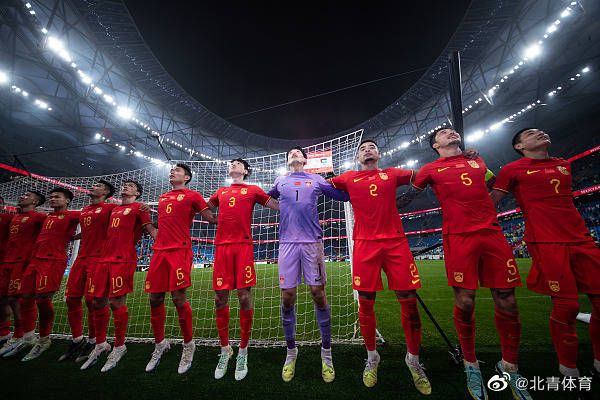 白袜袜格罗