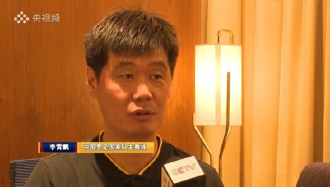 教育很深的男人
